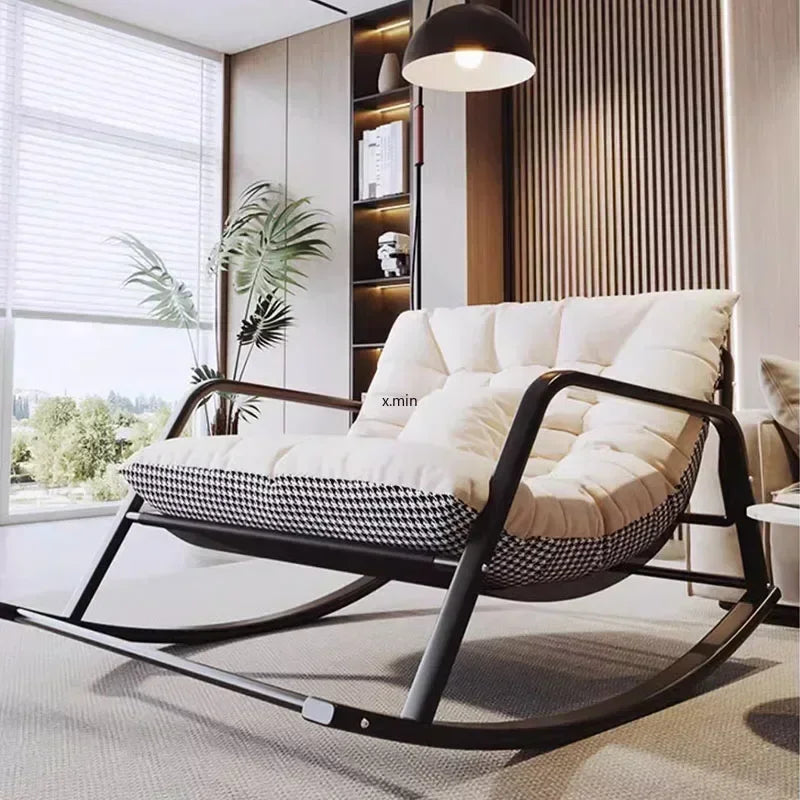 Meditation Nordic Salon Chair