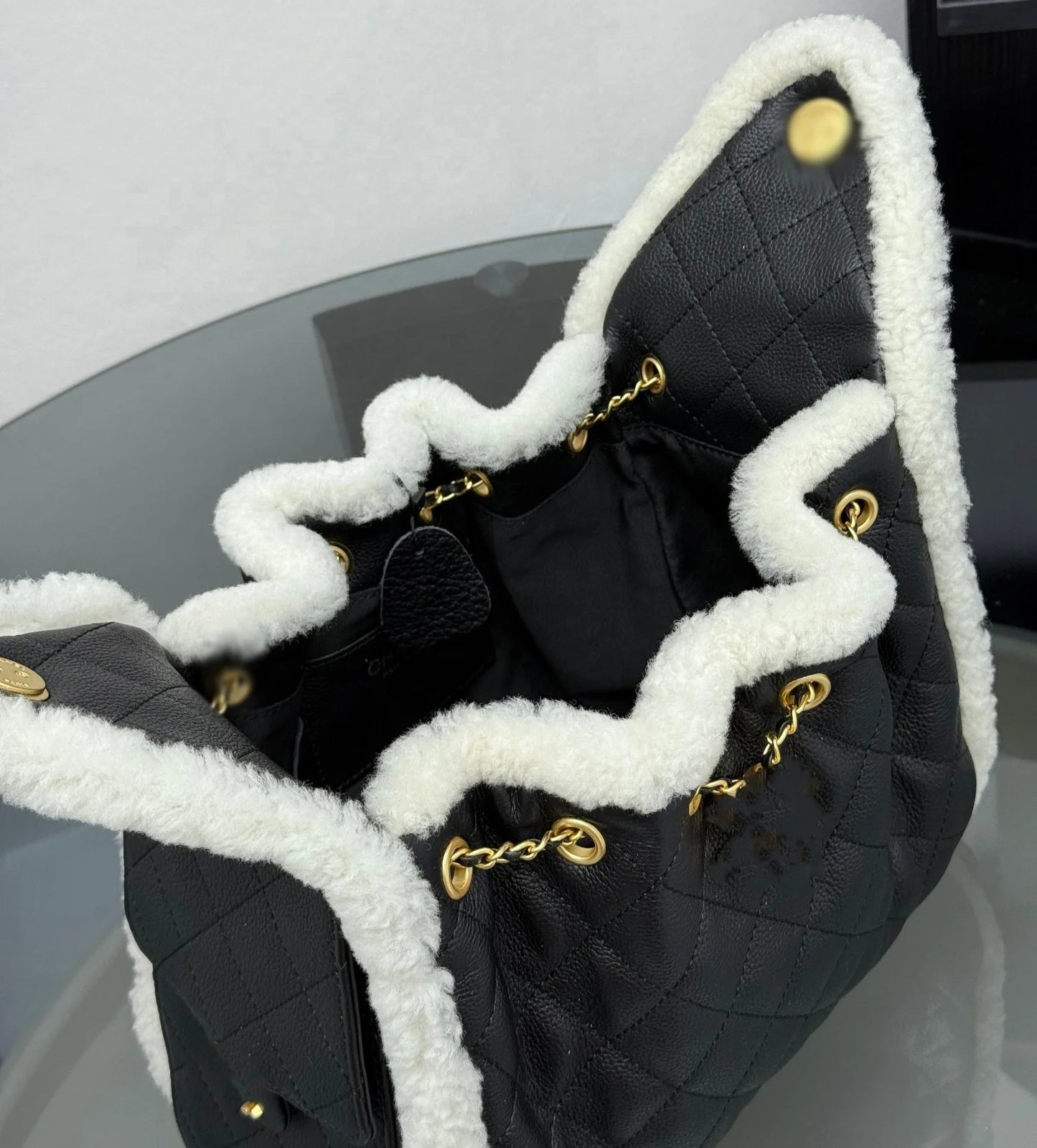 Genuine Leather Lamb Wool Bucket Bag
