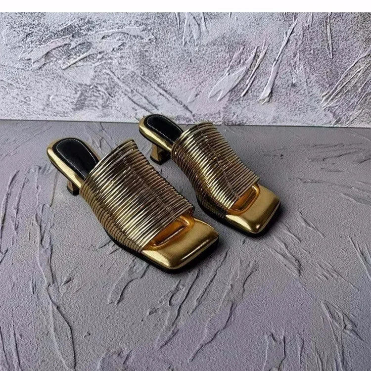 2024 New Fashion End Square Head Thin Silver Slippers