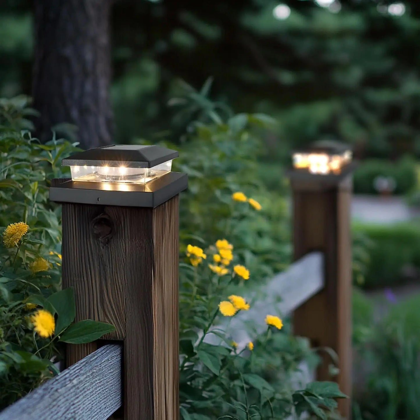 Waterproof Outdoor Solar Pole Cap Light