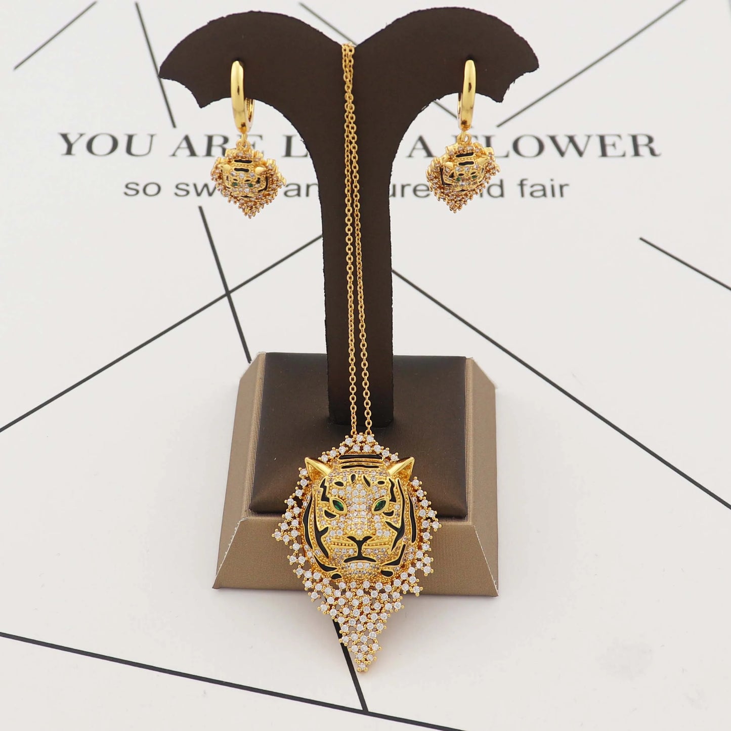 Luxury Fashion Tiger head Pendant Earrings Jewelry Set