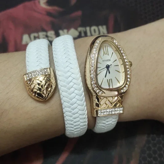 Fashion Ladies Snake Retro Wristwatch