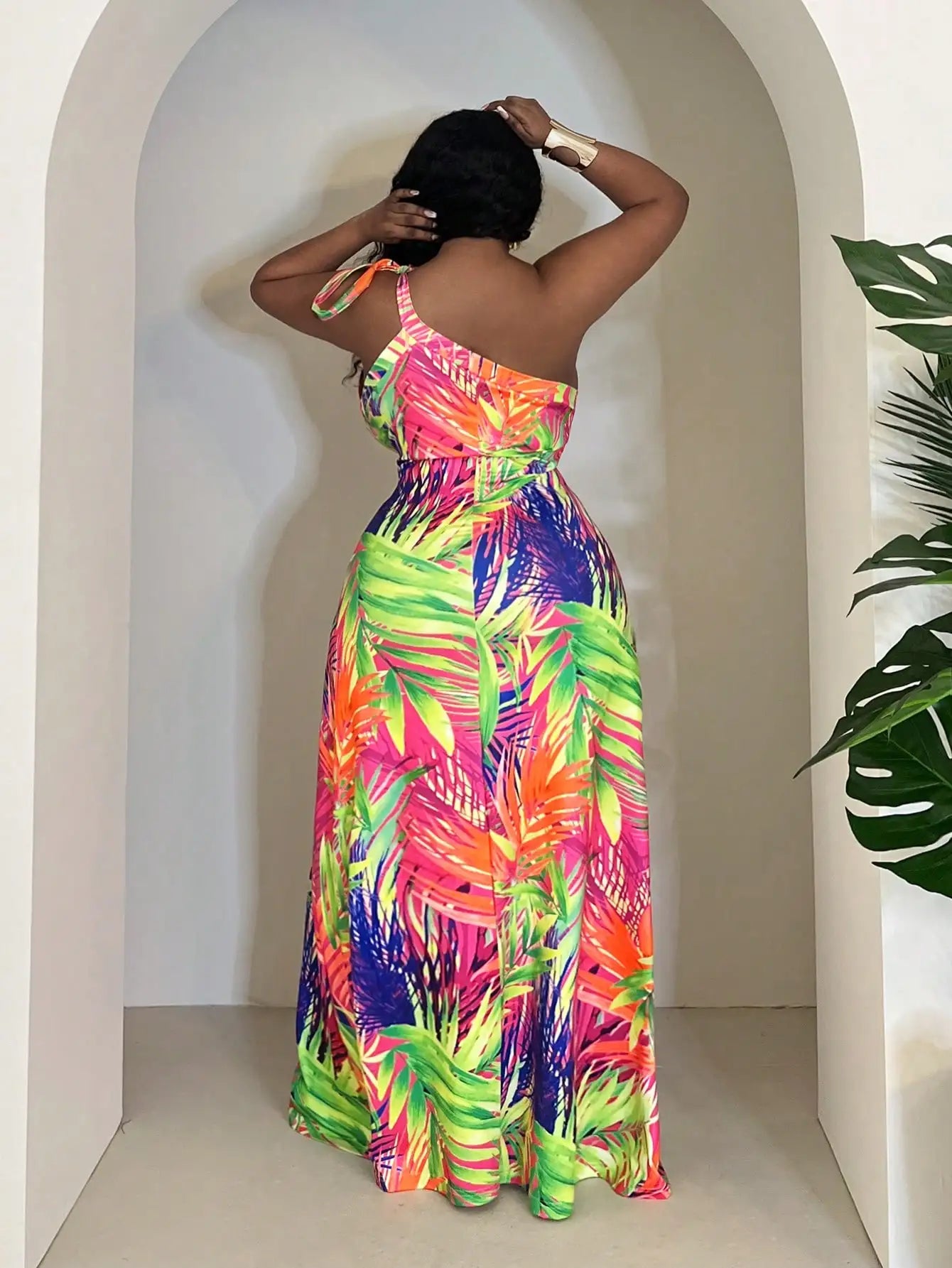 Plus Size Tropical Print Maxi Dress