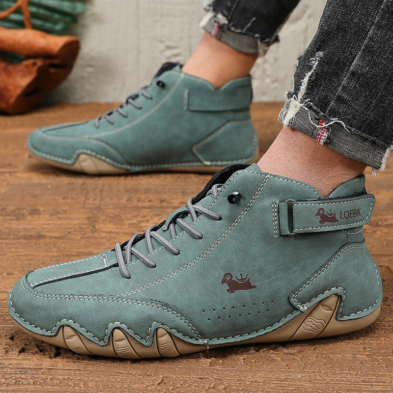 Men's Soft Soled Mountaineering Sports Shoes