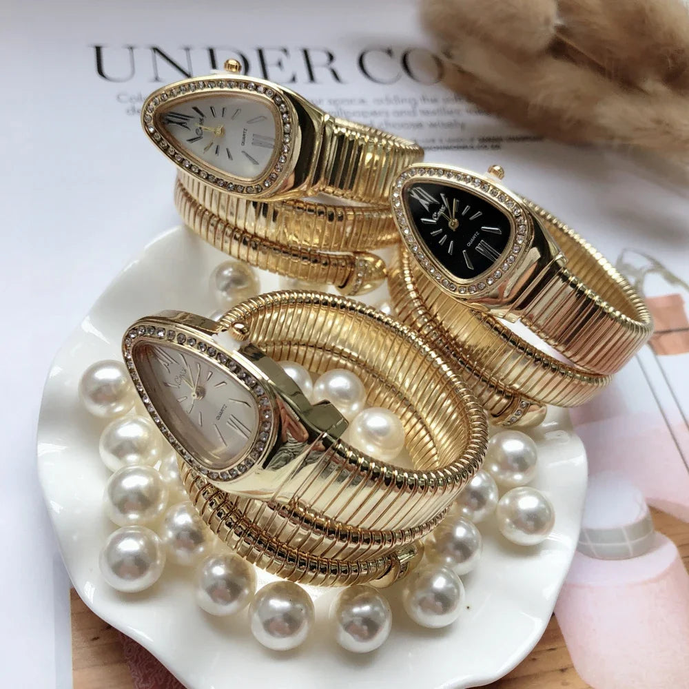 Women Luxury Snake Gold Diamond Wristwatch