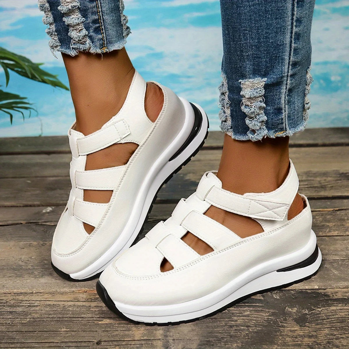 Lightweight Platform Gladiator Sandals
