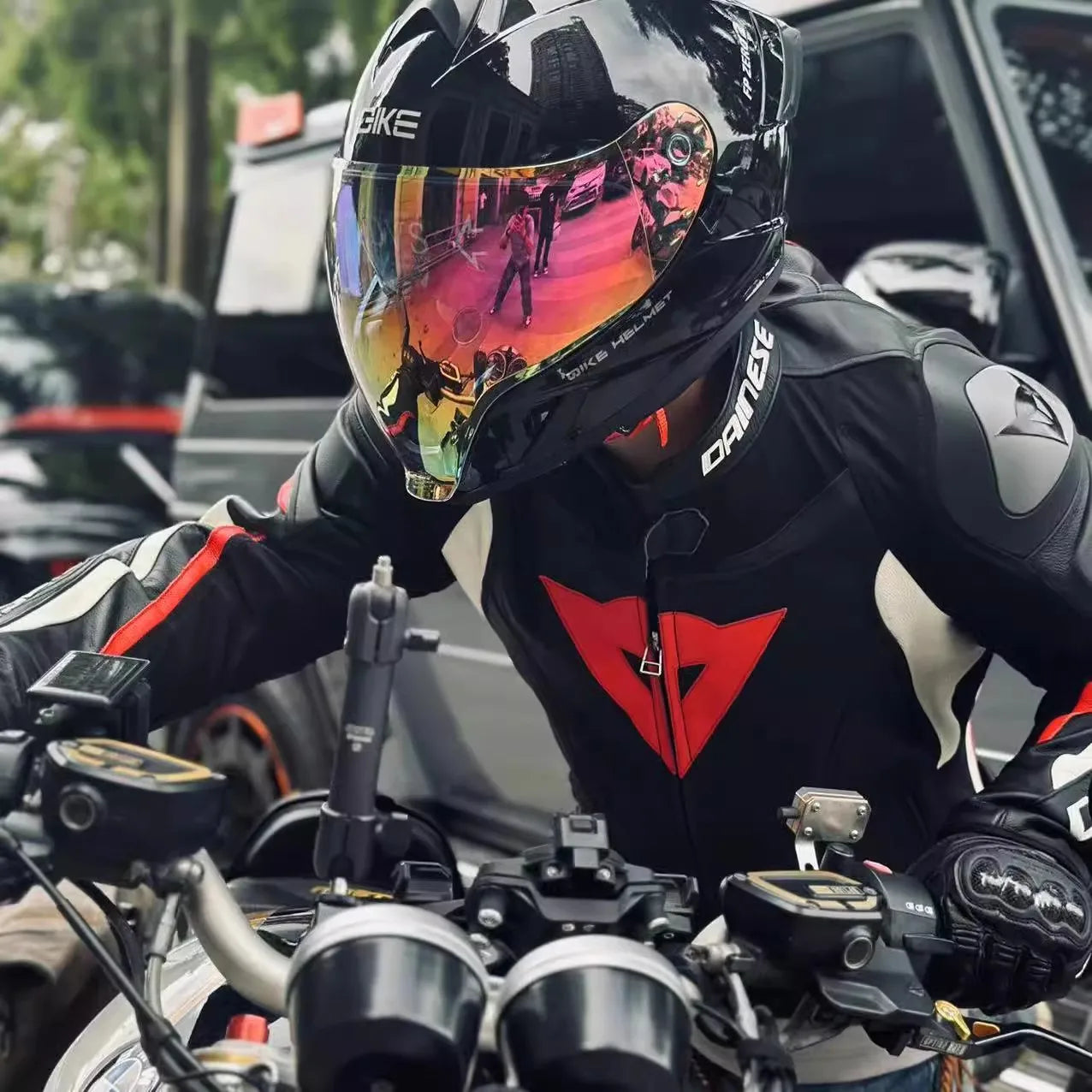 Flip Up Dual Sunvisor Full Face Helmet