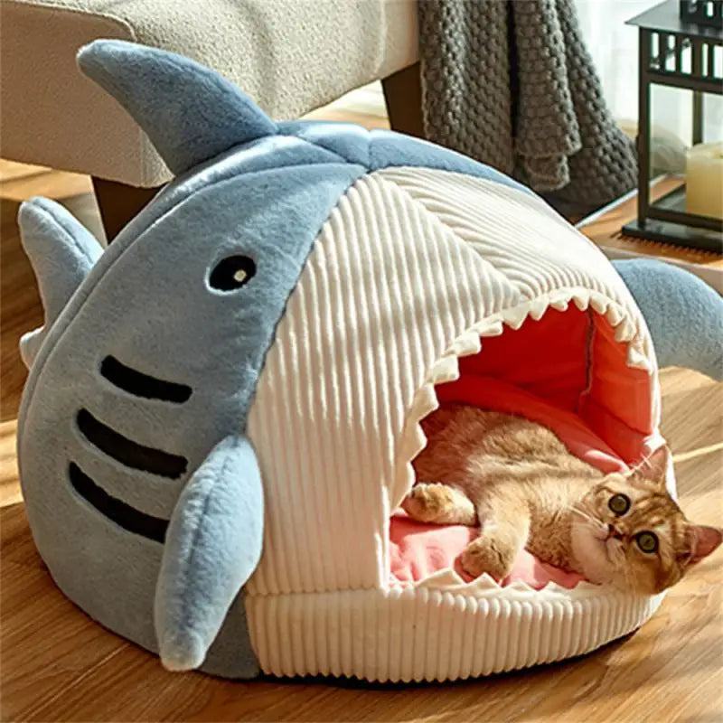 Cat's Nest Portable Shark Shape Cloth Shading Cat Bed