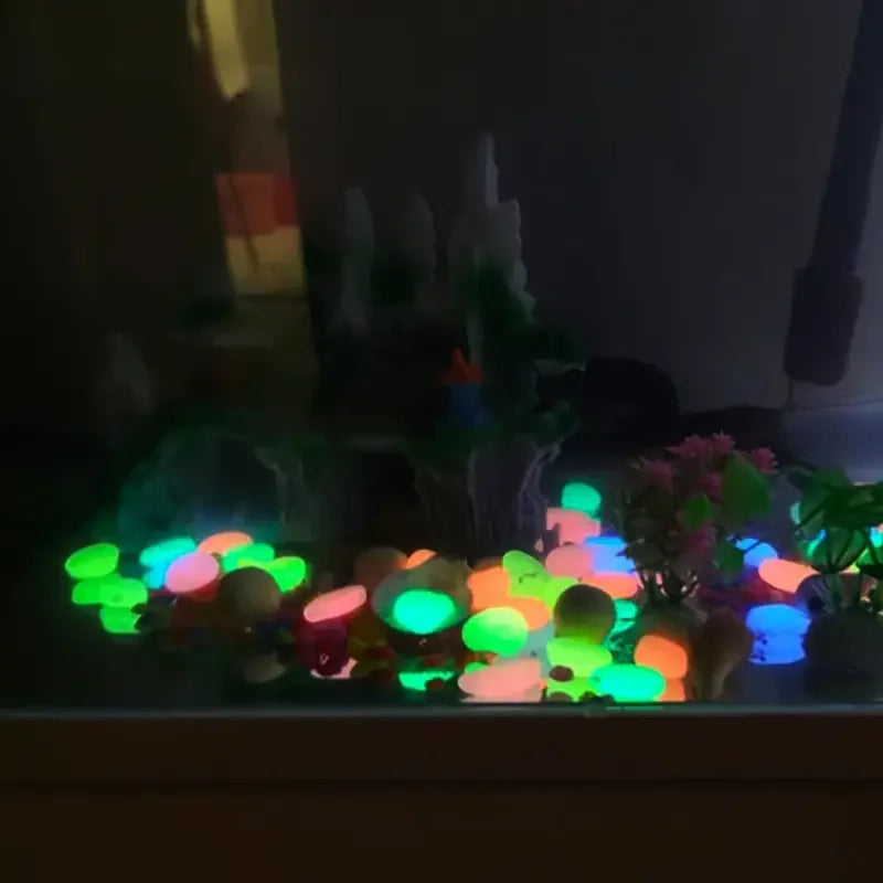 50pcs Colored Landscaping Luminescent Small Stones