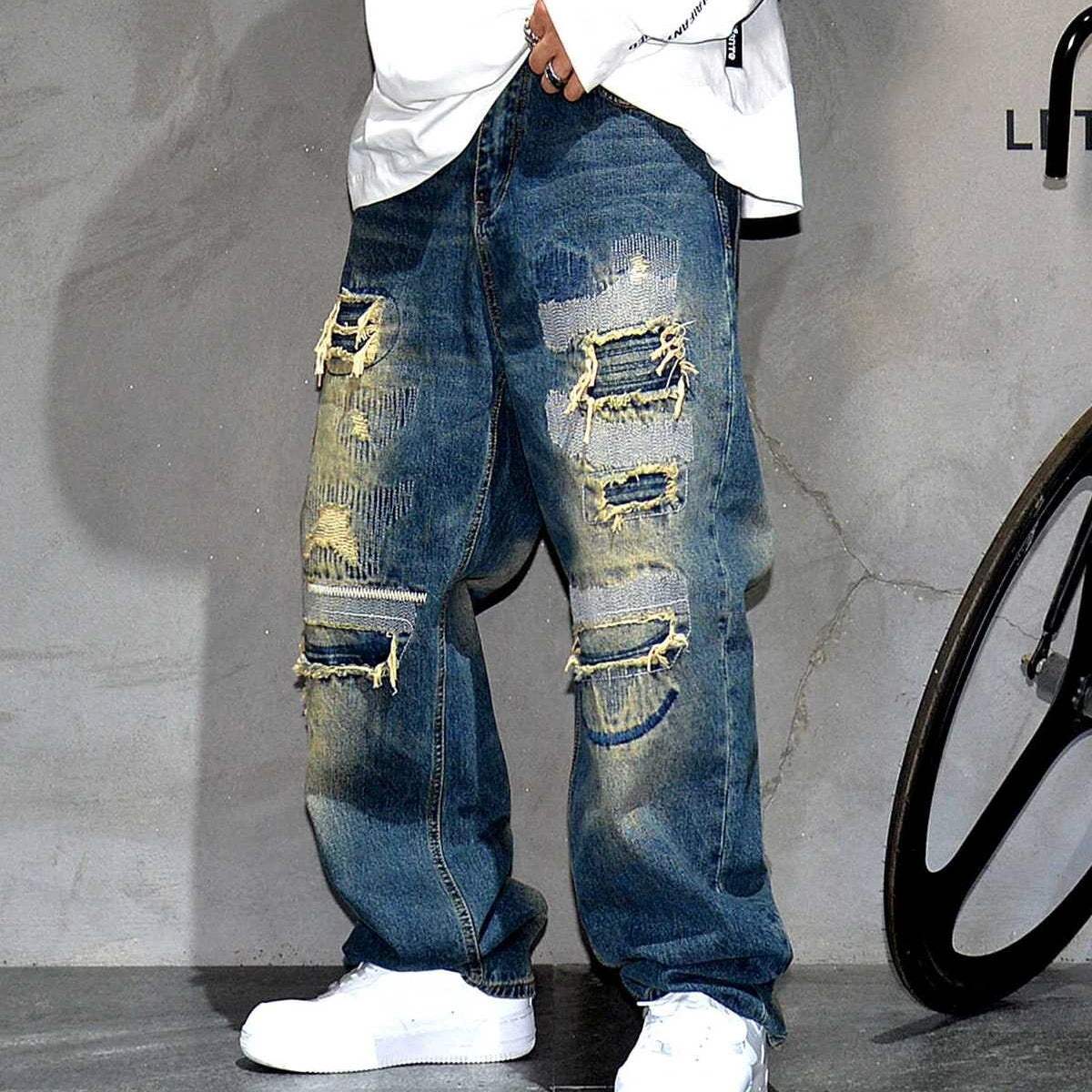 Streetwear Ripped Patch Hip Hop Baggy Jeans