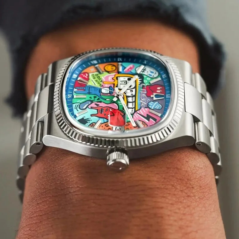 Painted Dial Waterproof Quartz Mens Watch