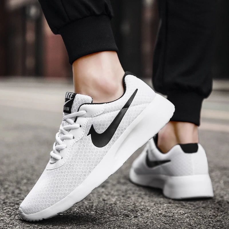 Lightweight Big Size Breathable Mesh Running Shoes