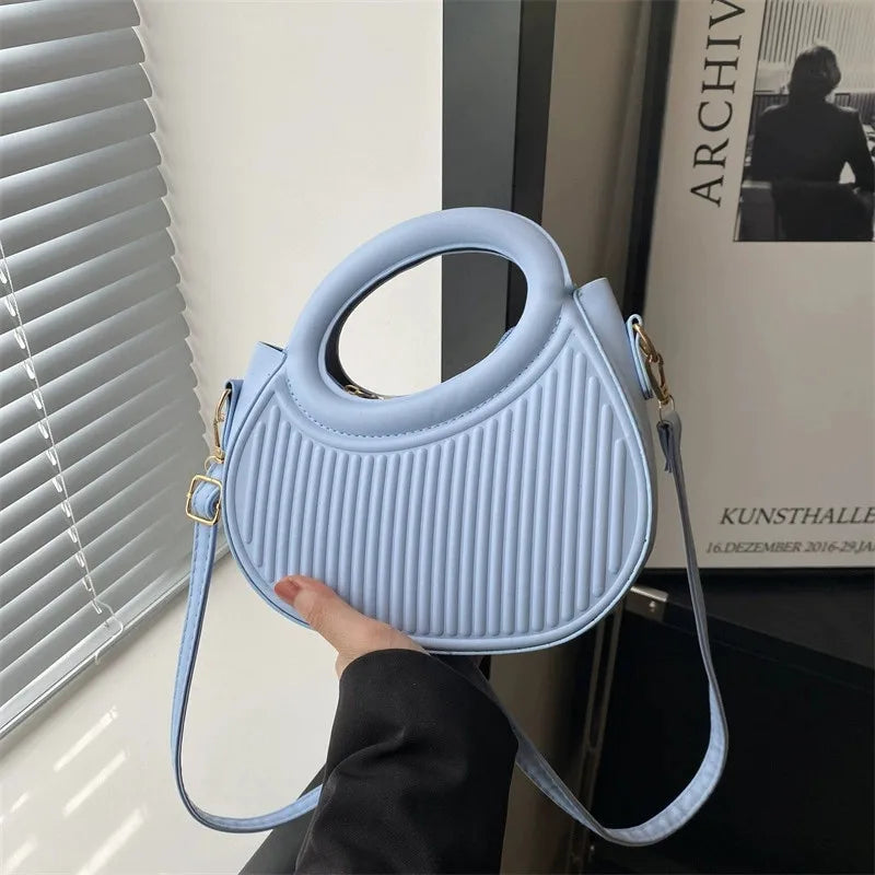 Chic Stripe Design Crossbody Bag