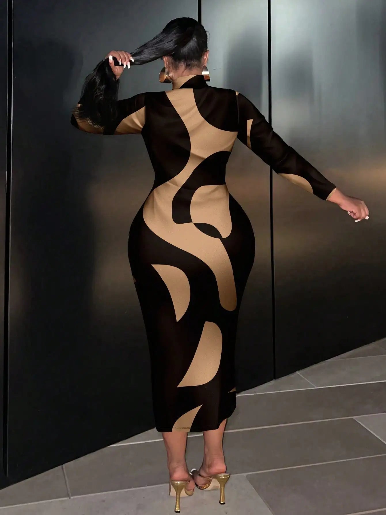 Black & Beige Abstract Print Long Sleeve Midi Dress