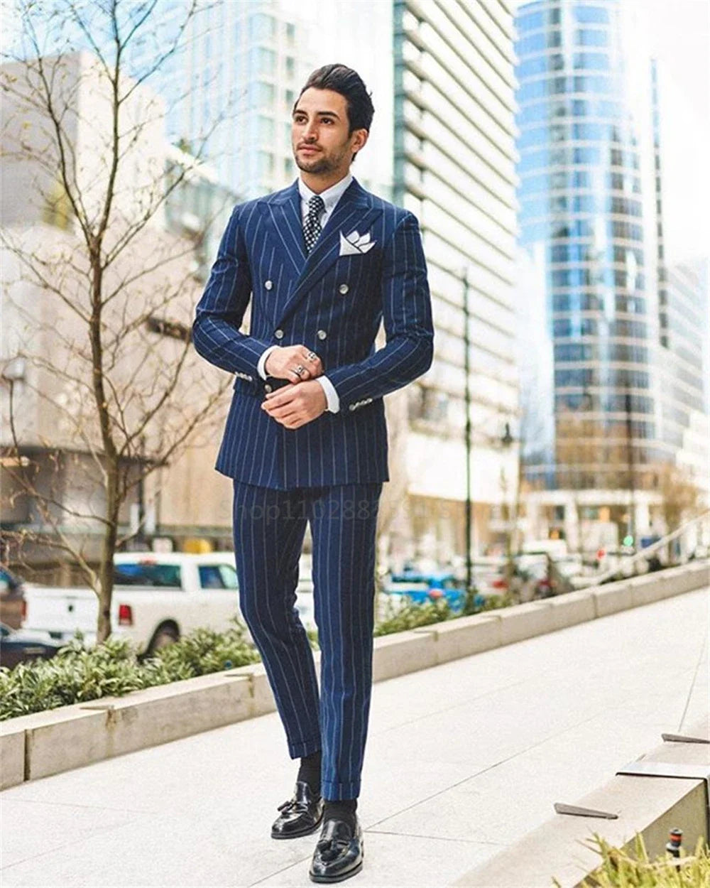 Classic Navy Blue Striped Men's Suits Slim Fit
