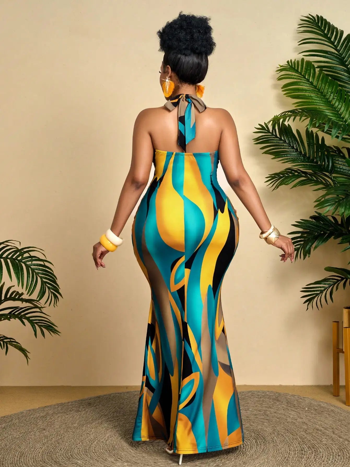 Plus Size Maxi Dress with Abstract Print