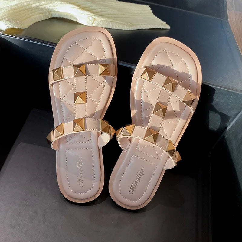 Ladies Casual Slippers Fashion Rivet Design