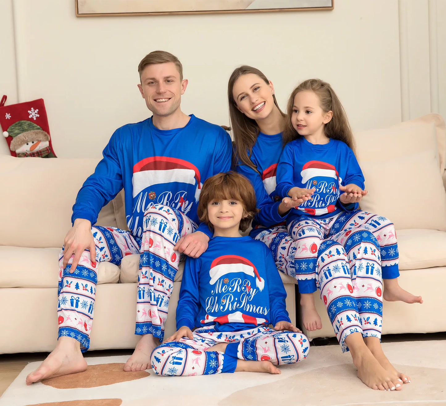 Christmas Family Pajamas Fashion Letter Printing Quality Comfortable Fabric