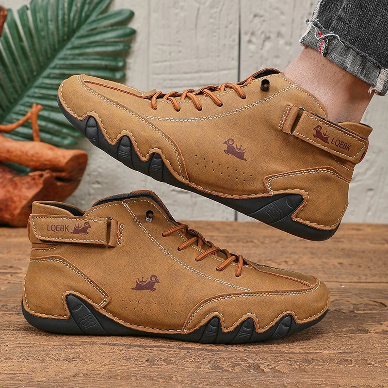 Men's Soft Soled Mountaineering Sports Shoes